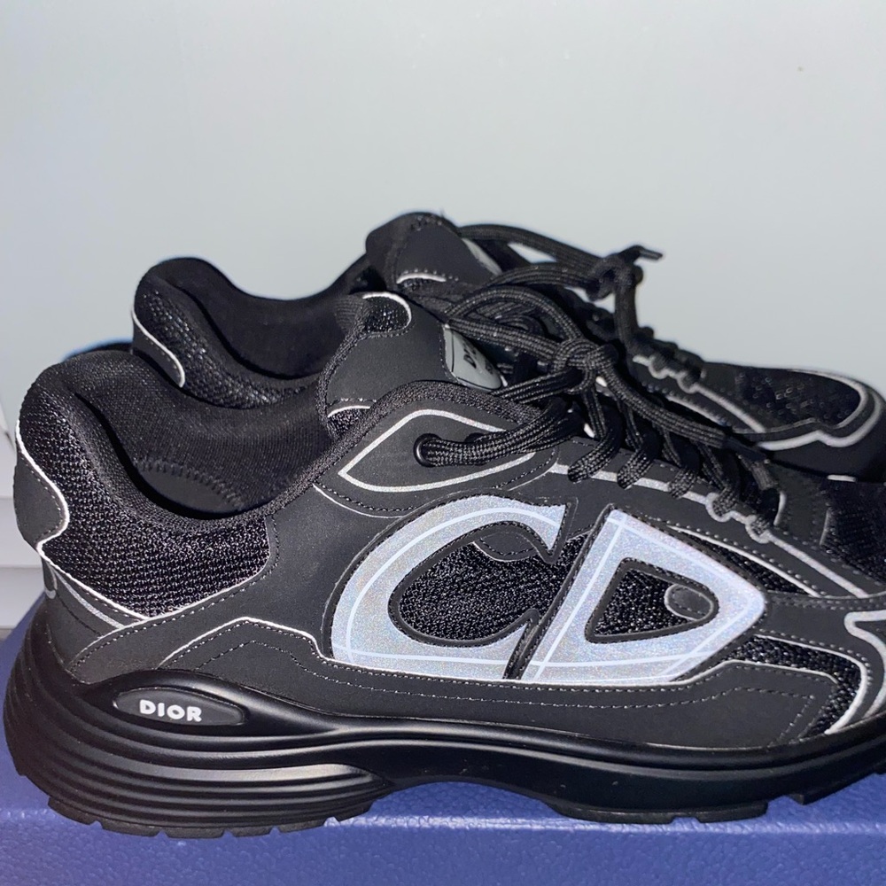 Dior b30